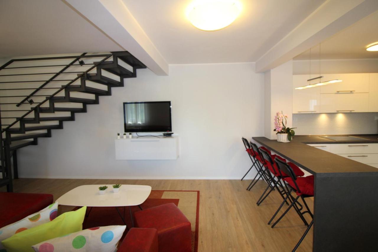 Apartments Tancel โปเรช ภายนอก รูปภาพ